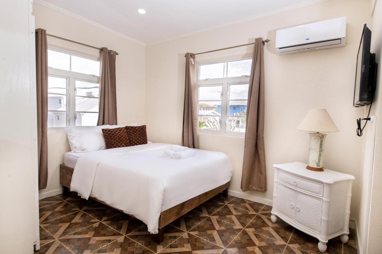 Mariner Suites Christ Church Buitenkant foto